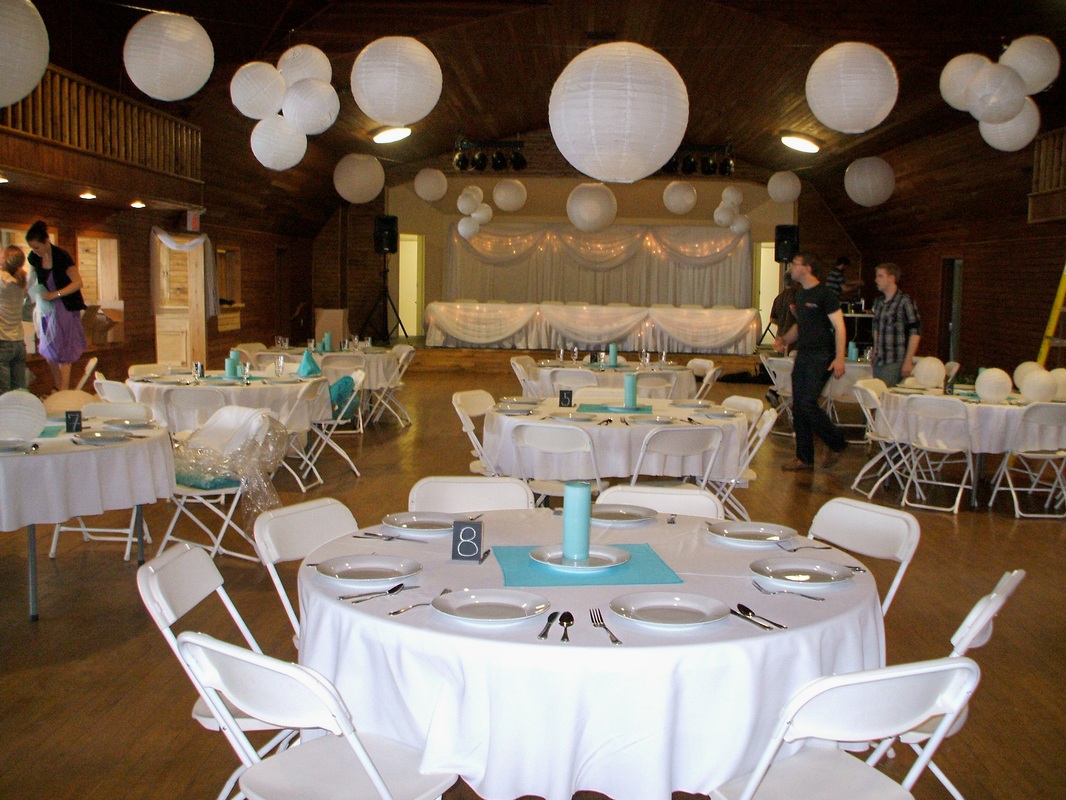 Rental Centerpieces, Easels, Table Numbers, Mirrors and More - Shirtime  Weddings Rentals, Decor & More